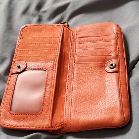 Fossil - Picture 2 of 3